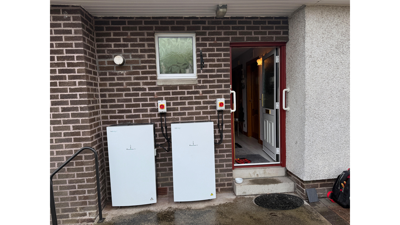 Givenergy All In One 6kW Ac | 13.5kWh battery | FK7 8AY