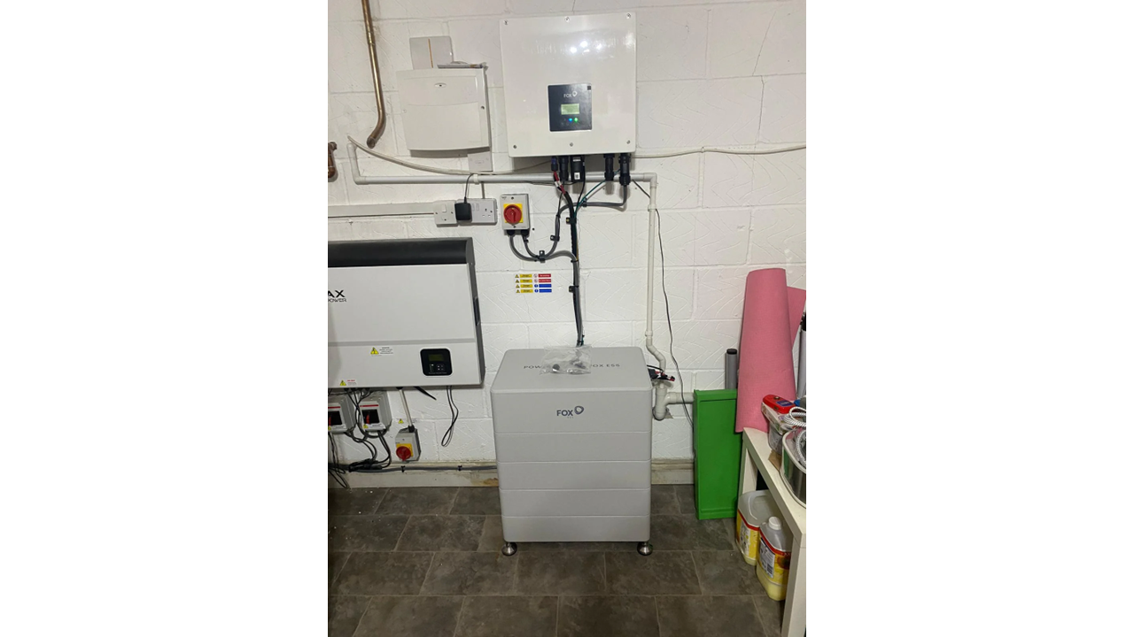 Fox ESS AC 5.0kW charger  14.4kWh