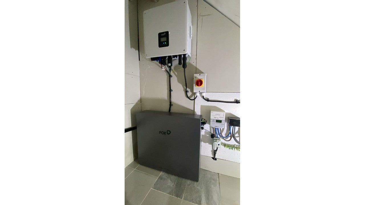 Fox ESS 6kW Hybrid | 10.36kWh EP11 batteries | SL3 7TU