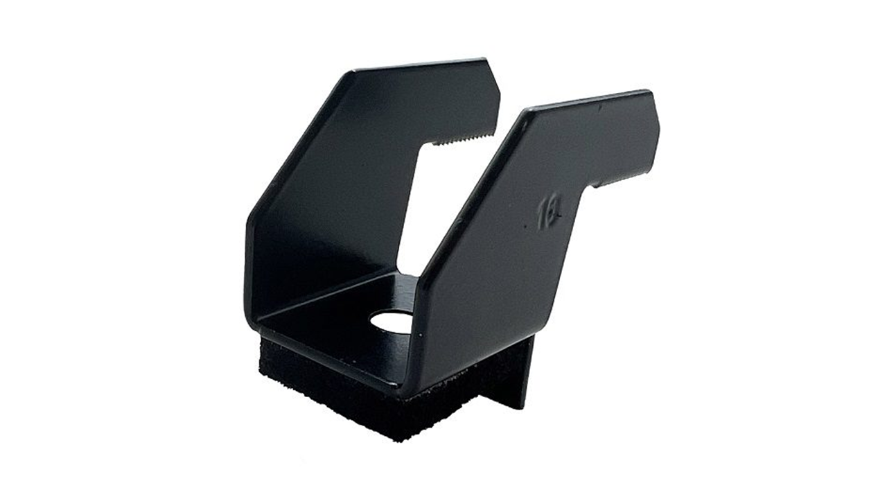 GSE Landscape Bottom End Clamp with EPDM - Black
